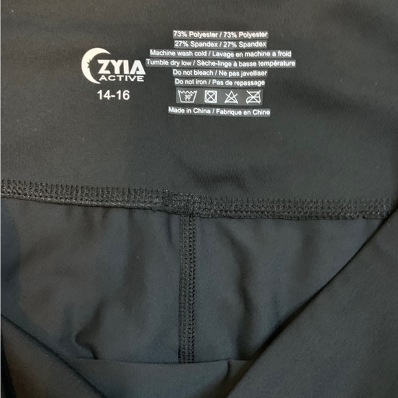 Zyia black logo stripe light n tight hi rise 7/8 24” legging NWT - Picture 2 of 7